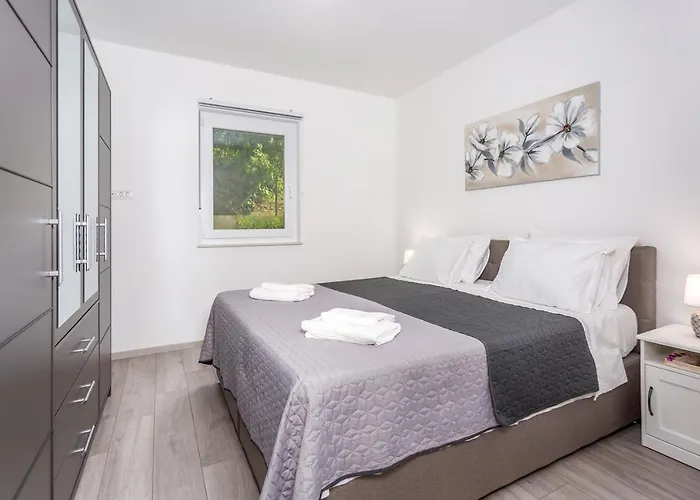 Kvarner Bay 4* - Apartments 1 & 3