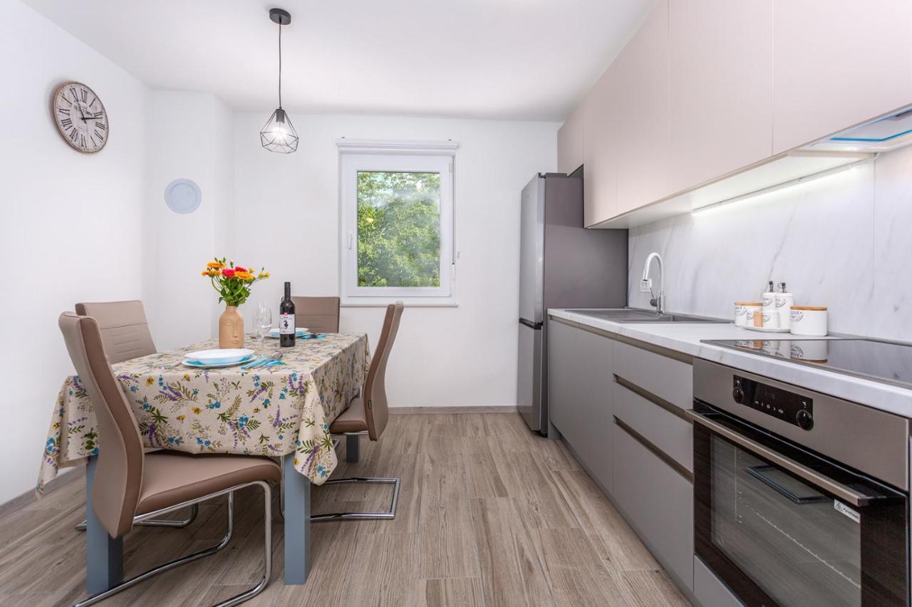 Kvarner Bay 4* - 1 & 3 Apartment