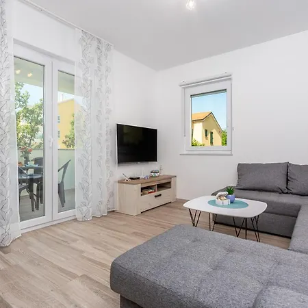 Kvarner Bay 4* - Apartments 1 & 3 Rijeka Exterior photo