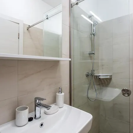 Kvarner Bay 4* - Apartments 1 & 3 Rijeka Exterior photo