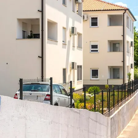 Kvarner Bay 4* - Apartments 1 & 3 Rijeka Exterior photo